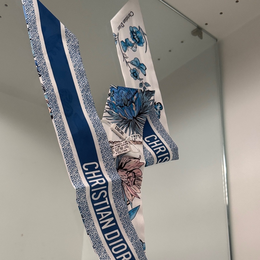 Christian Dior Blue and White Floral twilly